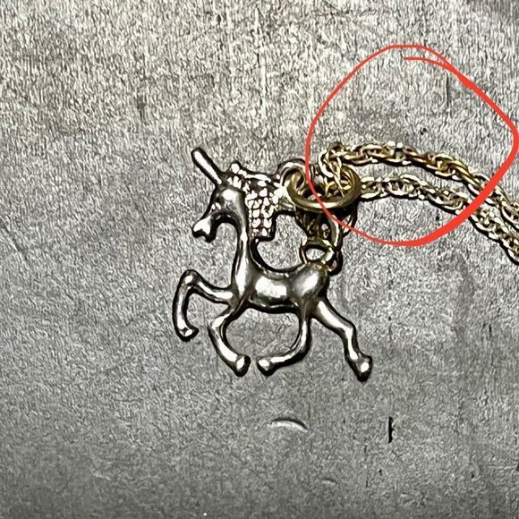 Unique Unicorn Charm Necklace - Picture 4 of 5
